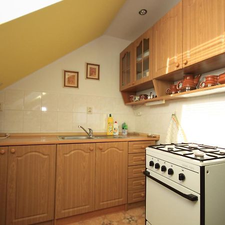 Apartman Pod Cernou Horou Rožnov pod Radhoštěm Zewnętrze zdjęcie