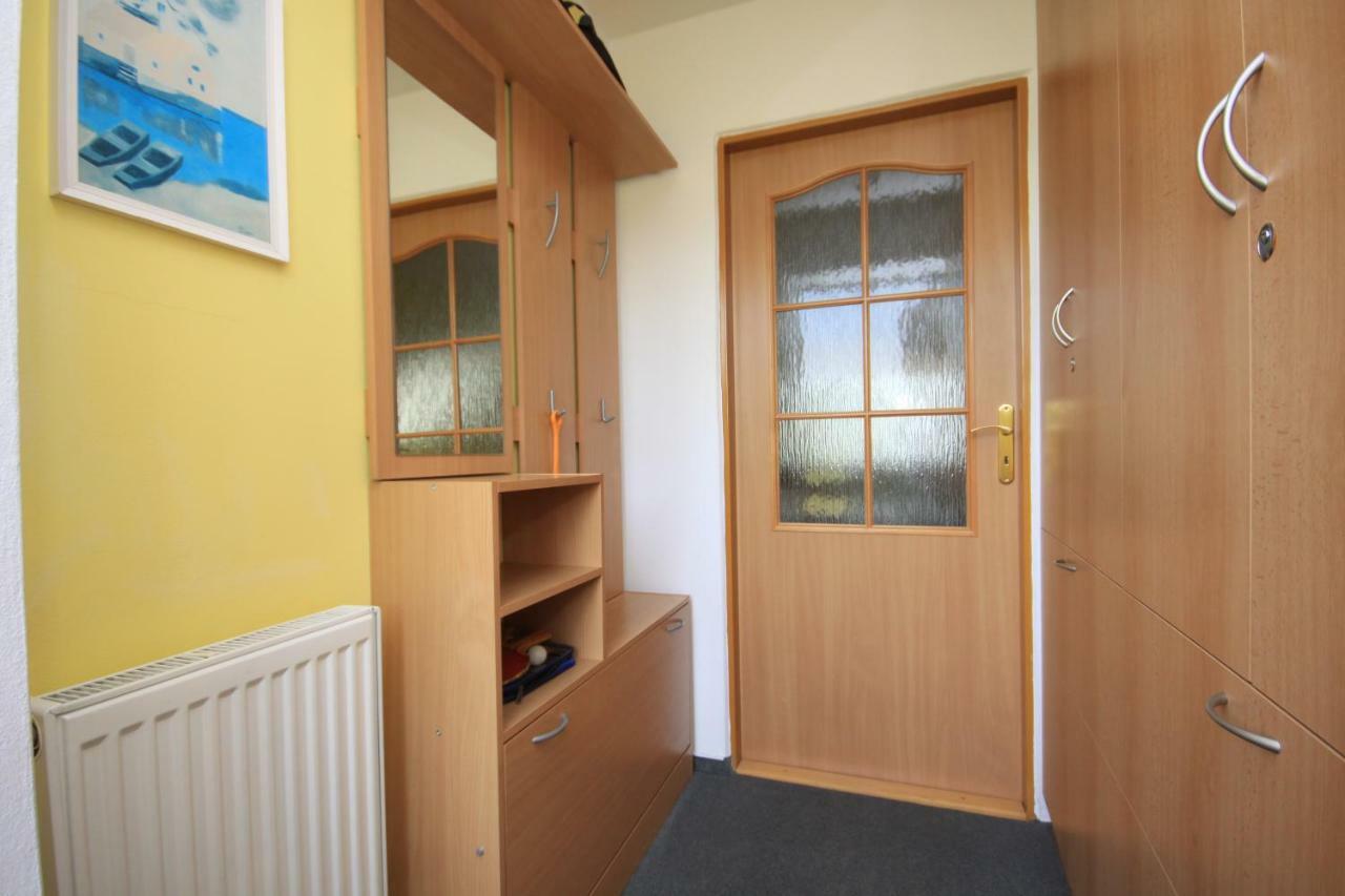 Apartman Pod Cernou Horou Rožnov pod Radhoštěm Zewnętrze zdjęcie